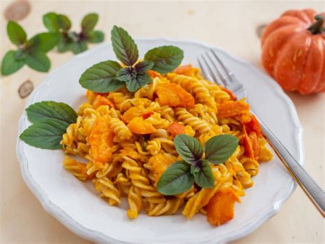  La Pasta di Zucca Ripiena: Una Sinfonia di Sapori Autunnali In un Abbraccio Spumeggiante!